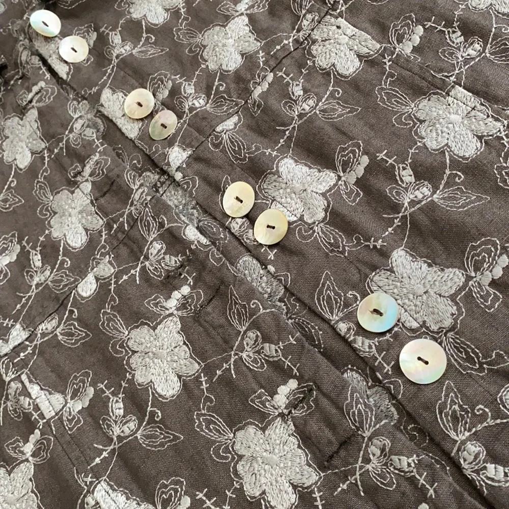 Willow | Linen Textured Embroidered Floral 3/4 Bell Sleeve Button Boho Top (S) - Picture 3 of 16
